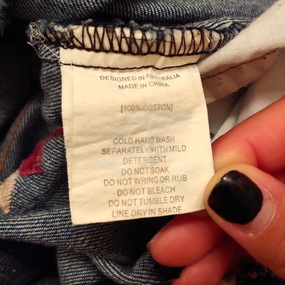 Paper Heart High Waist Jeans - Picture 8 of 8